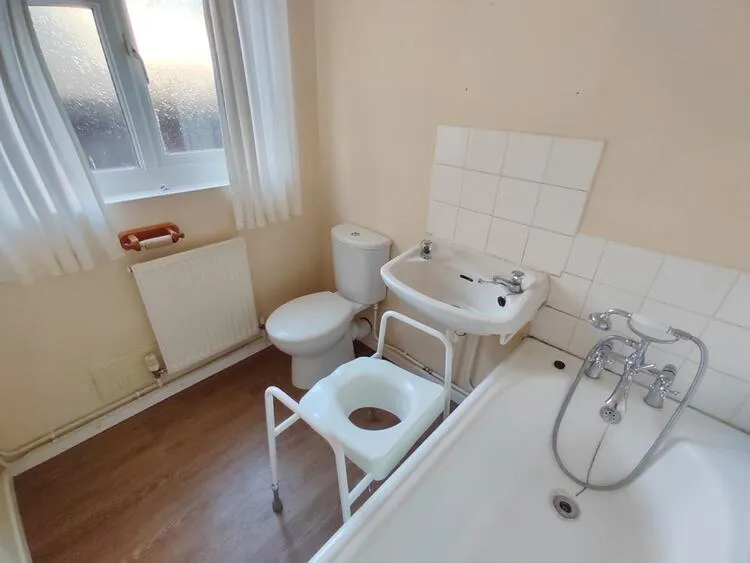42 Laceys Lane, Exning, Newmarket CB8 7HL