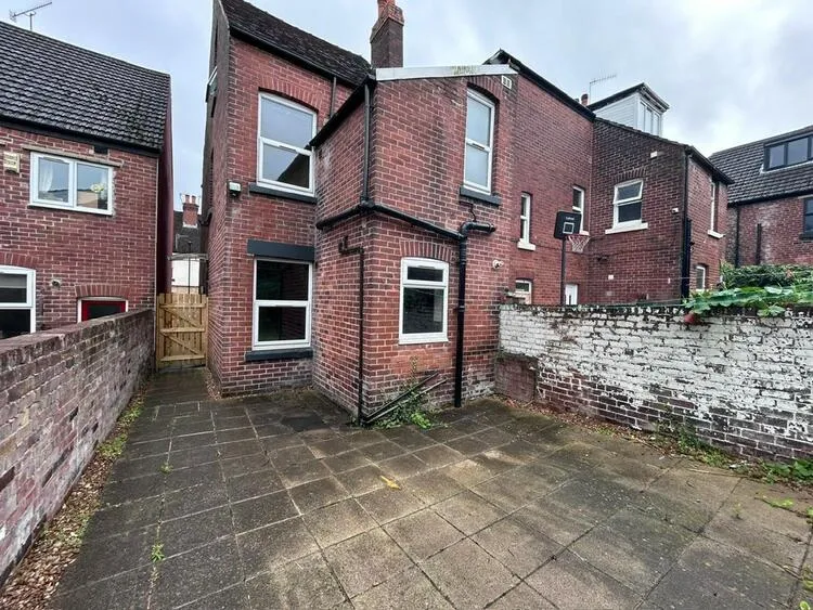 5 Parkfield Place, Sheffield S2 4TH