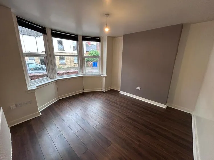 5 Parkfield Place, Sheffield S2 4TH