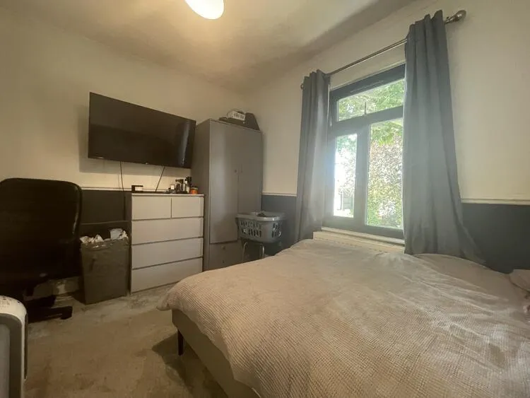60 The Avenue, Egham TW20 9AD