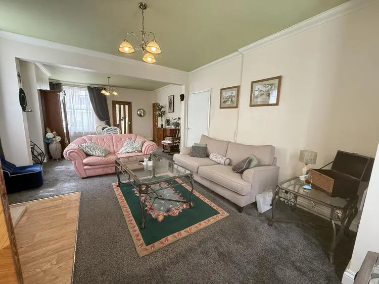 Unit 1, 2, 3 and Peak House at 77 Appleton Gate, Newark NG24 1LP
