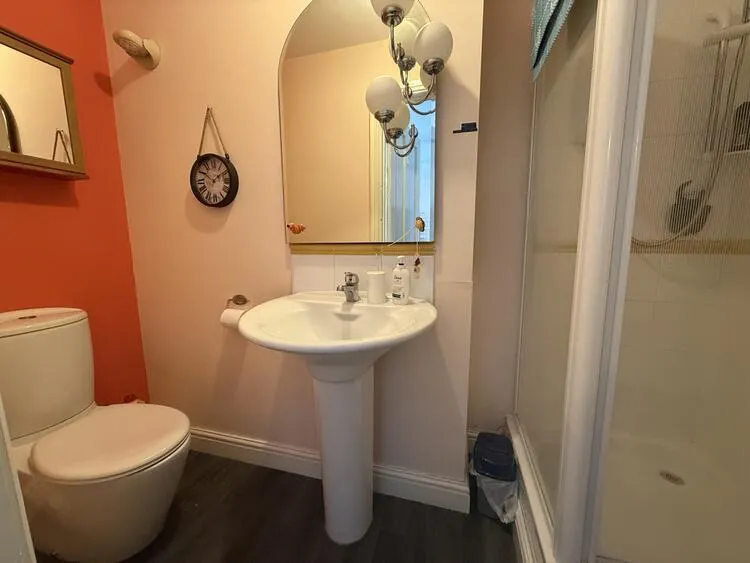 Unit 1, 2, 3 and Peak House at 77 Appleton Gate, Newark NG24 1LP