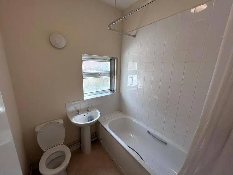 327 and 327A Derby Road, Nottingham NG7 2DZ