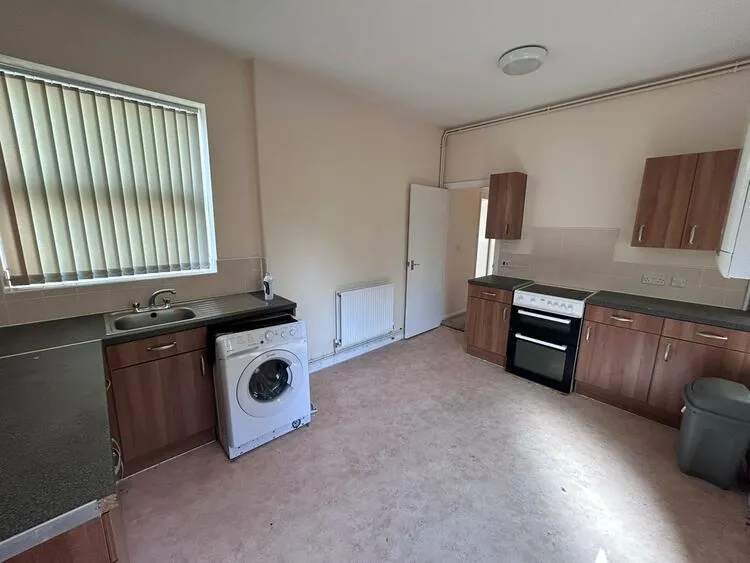 327 and 327A Derby Road, Nottingham NG7 2DZ