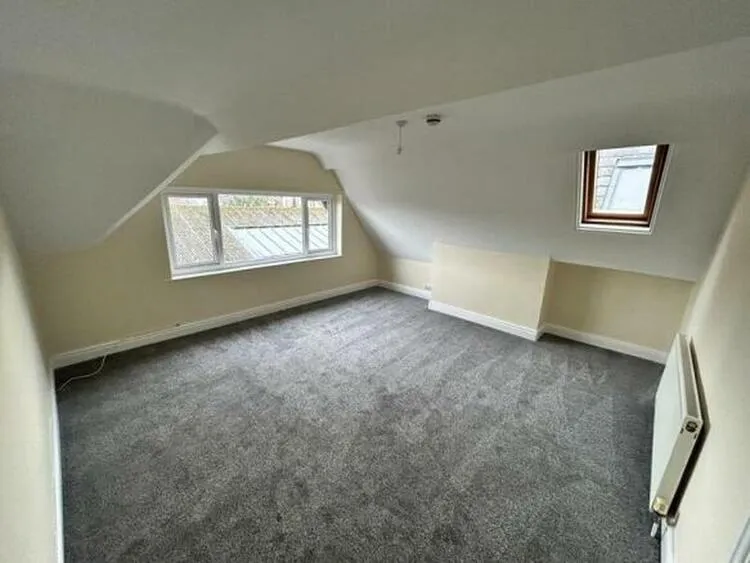 11 Woodland Road West, Colwyn Bay LL29 7DH