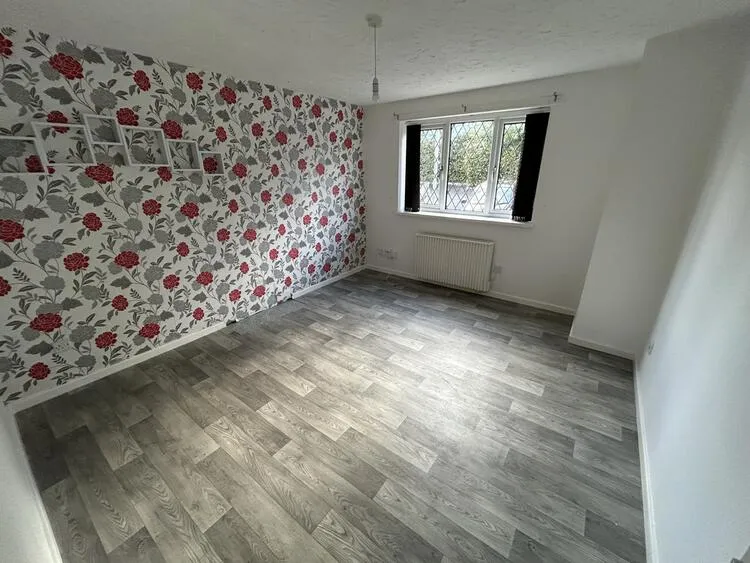 10 Wordsworth Close, Tipton DY4 0TQ