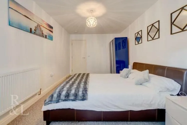 Flat 2 The Swans, 90 Radcliffe Road, West Bridgford NG2 5HH