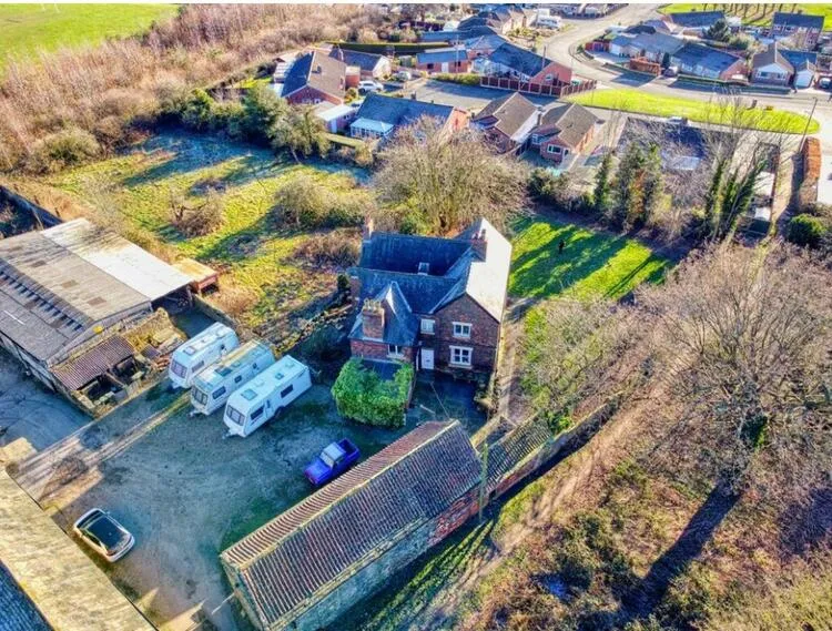Dunston Farm, Dunston Road, Chesterfield S41 9RL