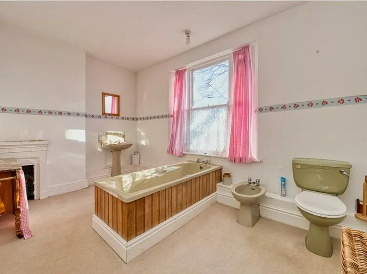 Dunston Farm, Dunston Road, Chesterfield S41 9RL