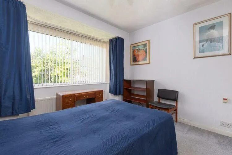 35 Wingate Drive, Whitefield, Manchester M45 7GX