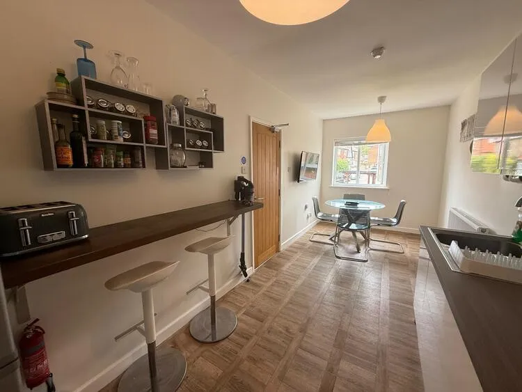 1A & 1B Radford Grove Lane, Nottingham NG7 5QB