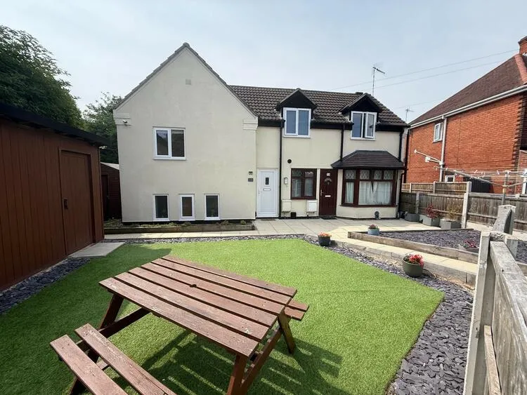 1A & 1B Radford Grove Lane, Nottingham NG7 5QB