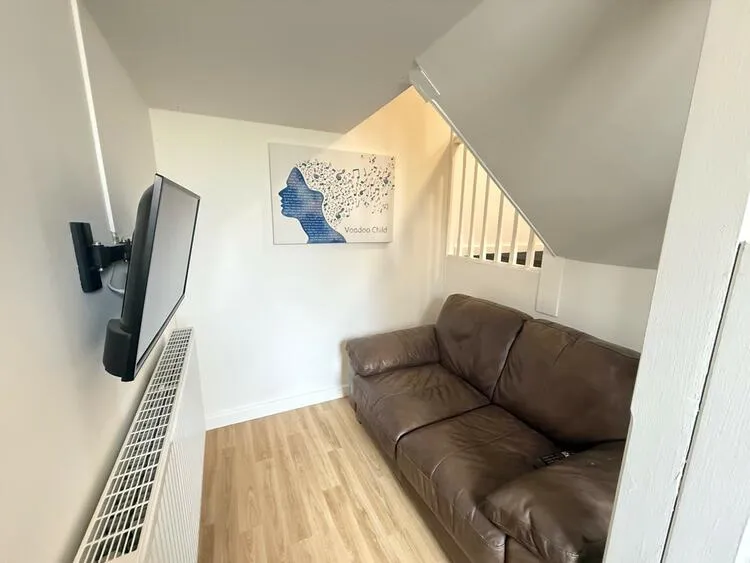 1A & 1B Radford Grove Lane, Nottingham NG7 5QB