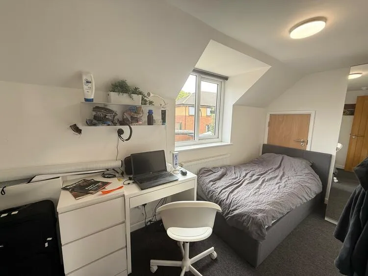 1A & 1B Radford Grove Lane, Nottingham NG7 5QB
