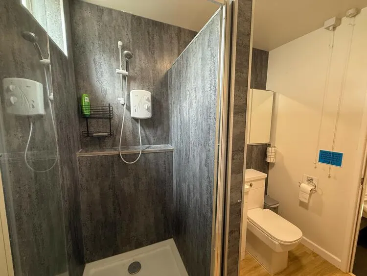 1A & 1B Radford Grove Lane, Nottingham NG7 5QB
