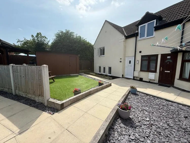 1A & 1B Radford Grove Lane, Nottingham NG7 5QB