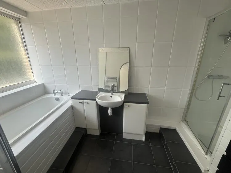142A Beaumanor Road, Leicester, Leicestershire LE4 5QB