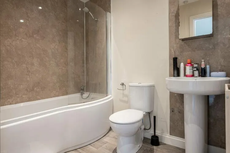Flat 28, St. Marys Court, 21 St. Marys Gate, Nottingham NG1 1AY
