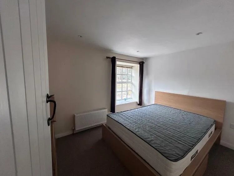 33 Town Street, Marple Bridge, Stockport SK6 5AA
