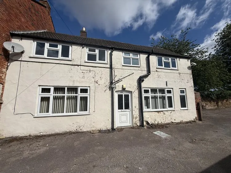 Rinteln and Kinross, Main Street, Barrowby, Grantham NG32 1BZ