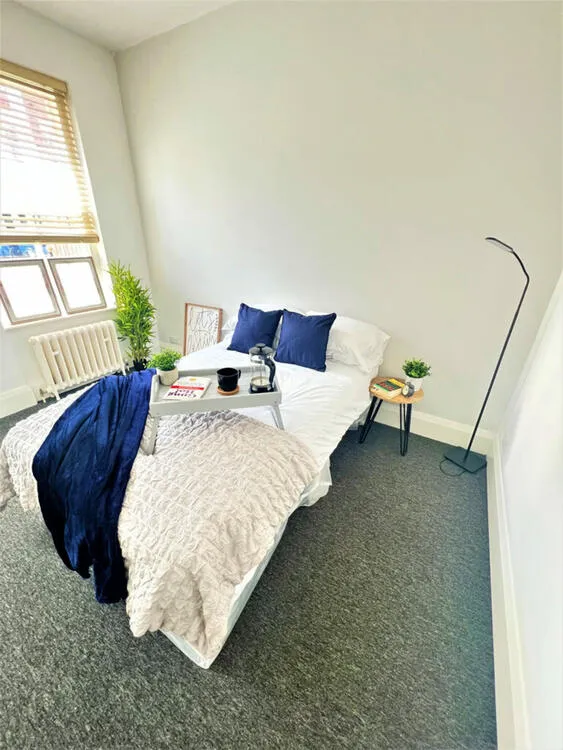 Flat 2, 18 Prebend Street, Leicester, Leicestershire LE2 0LA