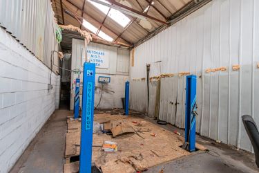 Large industrial unit in this busy area of Cardiff extending to approximately 5,500sqft formerly operated as a car servicing garage. Suitable for a variety of uses, subject to any necessary consents. Please note that the adjacent building is for sale as the previous lot.
