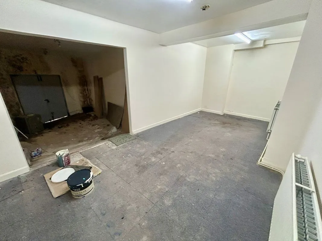 Opportunity to acquire this three storey end of terrace property in Neath. Three retail units to the ground floor with residential redevelopment opportunity to upper floors and a large rear car park.