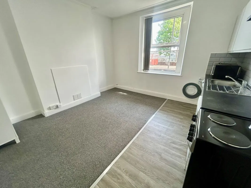 Substantial and recently refurbished residential investment in sought after Penarth location. Informed rental income of £55,140pa representing an Initial Gross Yield of 10%.