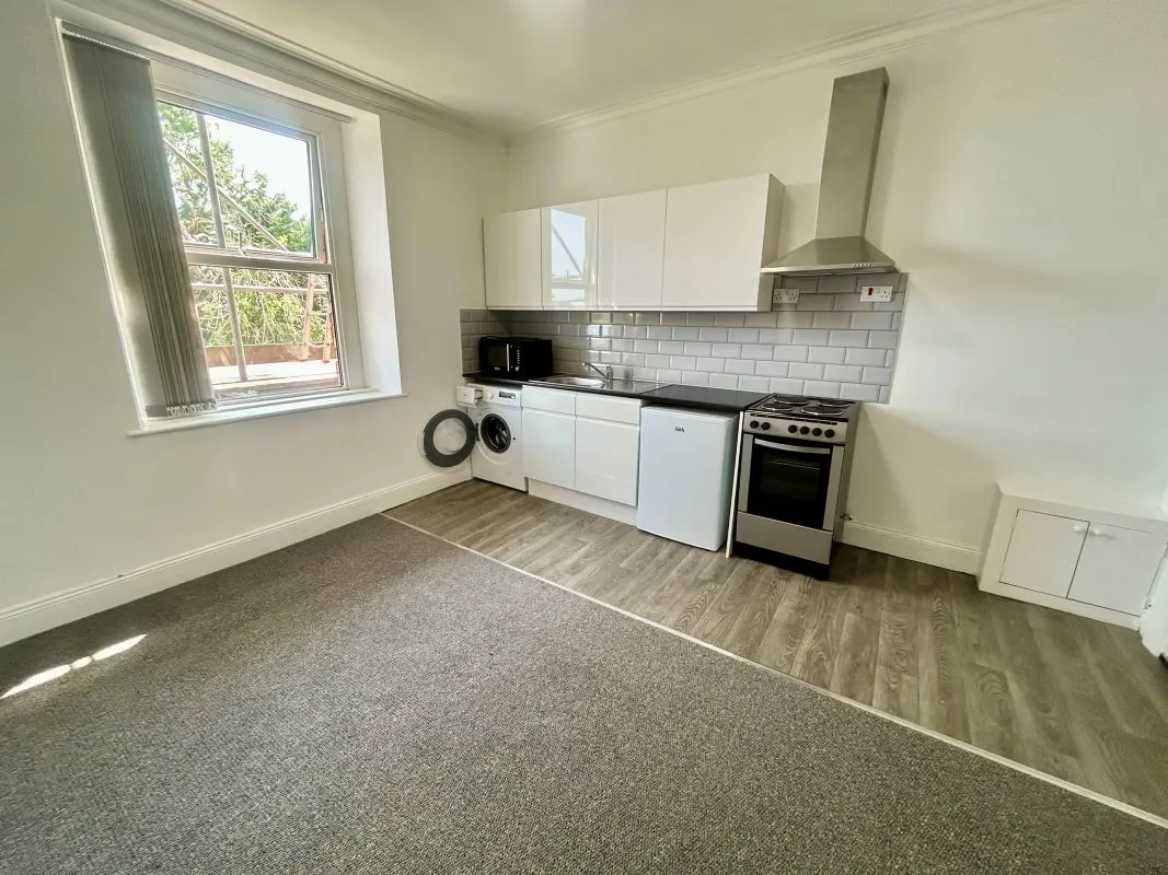 Substantial and recently refurbished residential investment in sought after Penarth location. Informed rental income of £55,140pa representing an Initial Gross Yield of 10%.