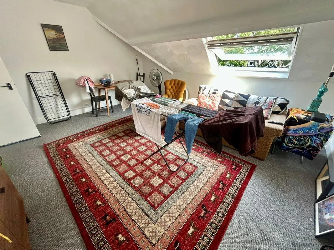 Substantial and recently refurbished residential investment in sought after Penarth location. Informed rental income of £55,140pa representing an Initial Gross Yield of 10%.