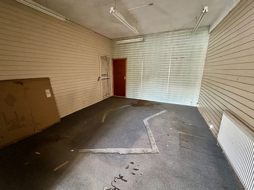 Partly let Investment property of two retail units and one large apartment across the whole first floor, in this popular run of shops at the Victoria park end of Cowbridge Road East.