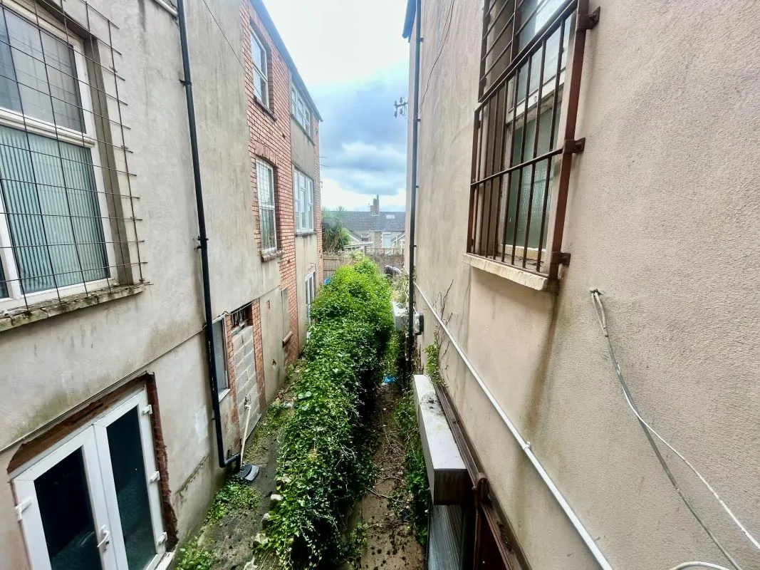 Extensive four storey property in the heart of Barry's retail centre with attractive shop front and huge potential for the upper floors, subject to any necessary consents. Leasehold.