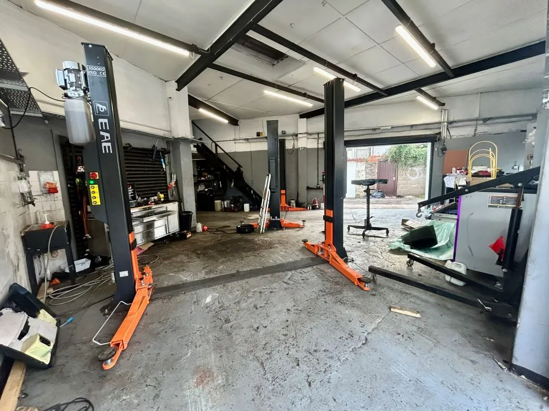 Detached garage/workshop facing Gelligaer Street in Cathays with two storey section to the rear of the property. Sold with vacant possession and with potential for a variety of uses, subject to consents.