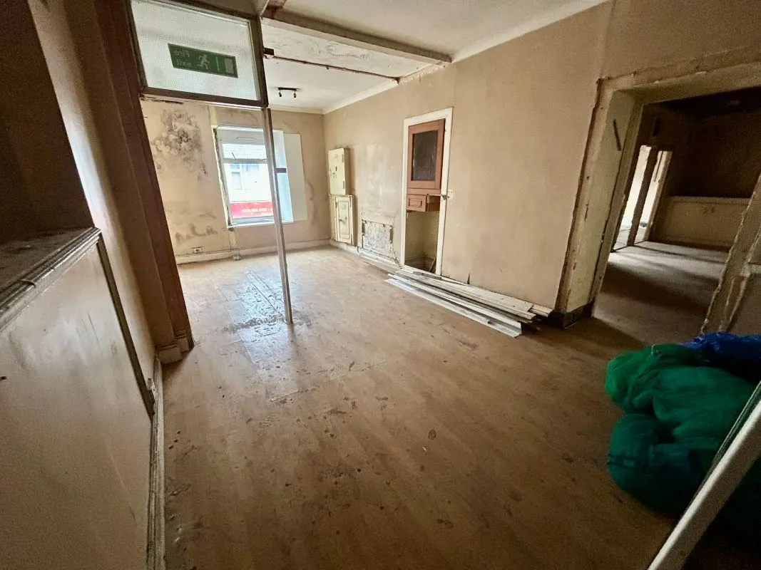 Opportunity to acquire this three storey end of terrace property in Neath. Two commercial units to the ground floor plus a barbers shop with residential redevelopment opportunity to upper floors and a large rear car park with a part-outbuilding also included.