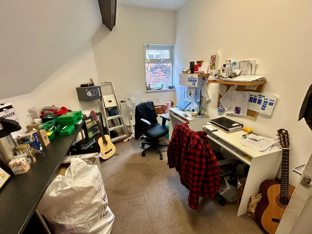 Two storey office investment property in the centre of Newport let for £12,000 per annum representing an Initial Gross Yield of 12%. Planning awarded for conversion to a 5 bed HMO.