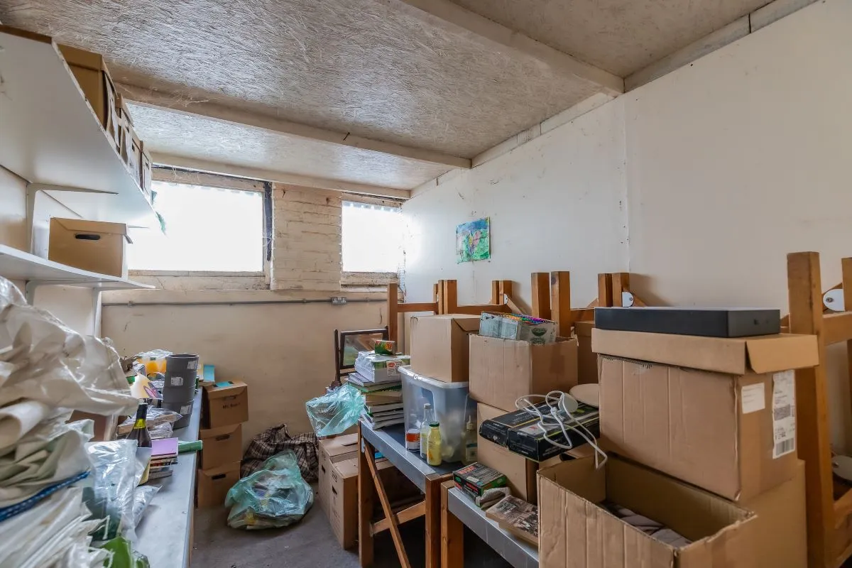 Large warehouse/workshop extending to approximately 5400 sq ft (502 sqm) which could be suitable for a wide variety of uses or complete redevelopment, subject to any necessary consents.