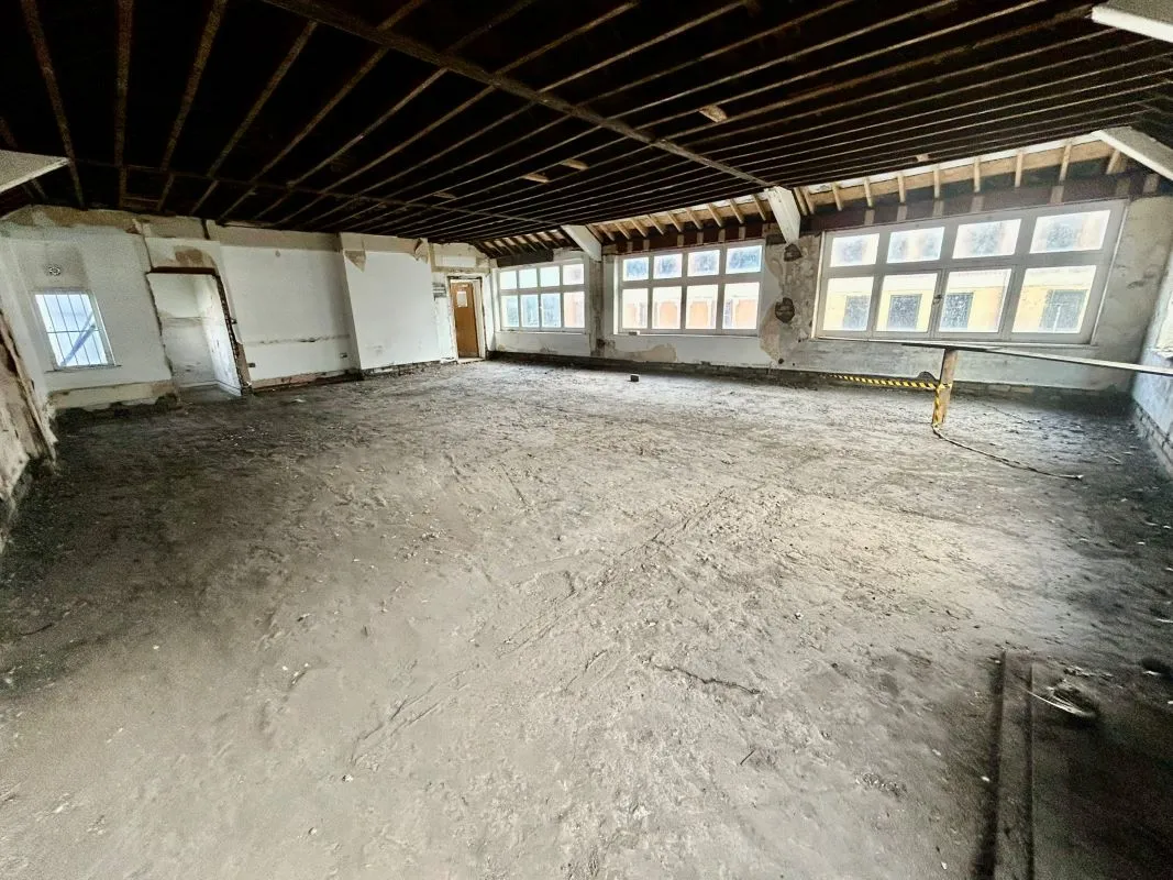 Prominent property on Churchill way and close to Queen street extending to approximately 8,571 sqft (796sqm) which could be suitable for a variety of uses, subject to consents.