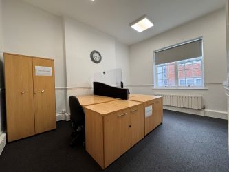 An Impressive Grade II listed three-storey red brick mid terraced office building. Partially modernised recently and also benefiting from a modern extension with its own stair core. Total area of 4020 sqft (373sqm) approx.