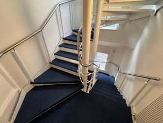 An Impressive Grade II listed three-storey red brick mid terraced office building. Partially modernised recently and also benefiting from a modern extension with its own stair core. Total area of 4020 sqft (373sqm) approx.