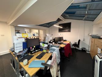 An Impressive Grade II listed three-storey red brick mid terraced office building. Partially modernised recently and also benefiting from a modern extension with its own stair core. Total area of 4020 sqft (373sqm) approx.