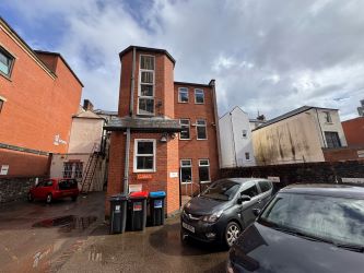 An Impressive Grade II listed three-storey red brick mid terraced office building. Partially modernised recently and also benefiting from a modern extension with its own stair core. Total area of 4020 sqft (373sqm) approx.