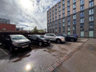 An Impressive Grade II listed three-storey red brick mid terraced office building. Partially modernised recently and also benefiting from a modern extension with its own stair core. Total area of 4020 sqft (373sqm) approx.