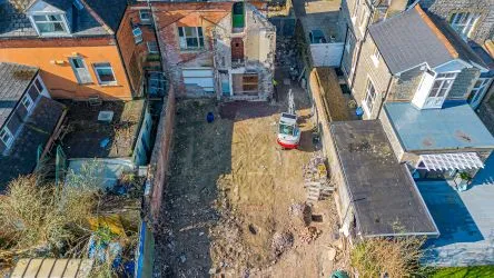 June 10th Auction - Substantial semi-detached period property in a generous plot, in this landmark Penarth location. Planning applied for a rear two storey extension to then provide a five bedroom, four bathroom modern home extending to approximately 3500sqft. (Planning ref - 2025/00048/FUL)