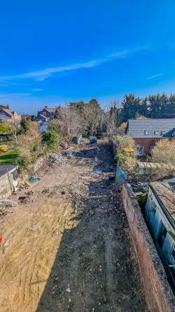 June 10th Auction - Substantial semi-detached period property in a generous plot, in this landmark Penarth location. Planning applied for a rear two storey extension to then provide a five bedroom, four bathroom modern home extending to approximately 3500sqft. (Planning ref - 2025/00048/FUL)