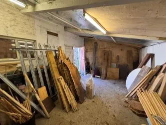 Detached workshop and approx. 50feet of land in a popular location in Tredegar with development potential for variety of uses subject to necessary planning consents.