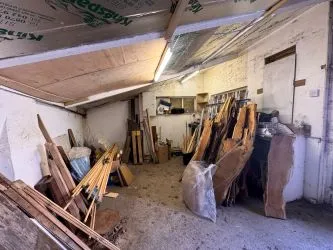 Detached workshop and approx. 50feet of land in a popular location in Tredegar with development potential for variety of uses subject to necessary planning consents.