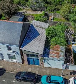 Detached two storey coach house with single storey annexe in popular location. Planning permission awarded for the demolition and construction of a three bedroom detached house. (Ref - 25/00381/VAR)