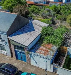 Detached two storey coach house with single storey annexe in popular location. Planning permission awarded for the demolition and construction of a three bedroom detached house. (Ref - 25/00381/VAR)