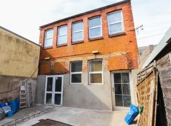 Spacious Four Storey mixed-use investment property in this popular area of Barry with informed rents totaling £1875pcm (£22,500pa) representing an initial net yield of 7.5%.