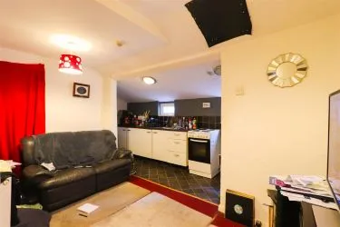 Spacious Four Storey mixed-use investment property in this popular area of Barry with informed rents totaling £1875pcm (£22,500pa) representing an initial net yield of 7.5%.